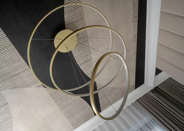 Air Conditioned In Center By Renters Prestige Διαμέρισμα *